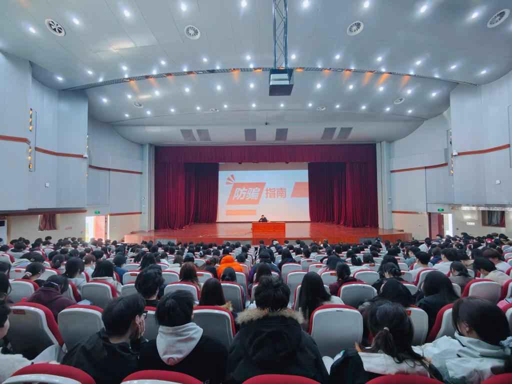 AE4B412A7077D55C71F8831AD02_18EA0C4B_1797D