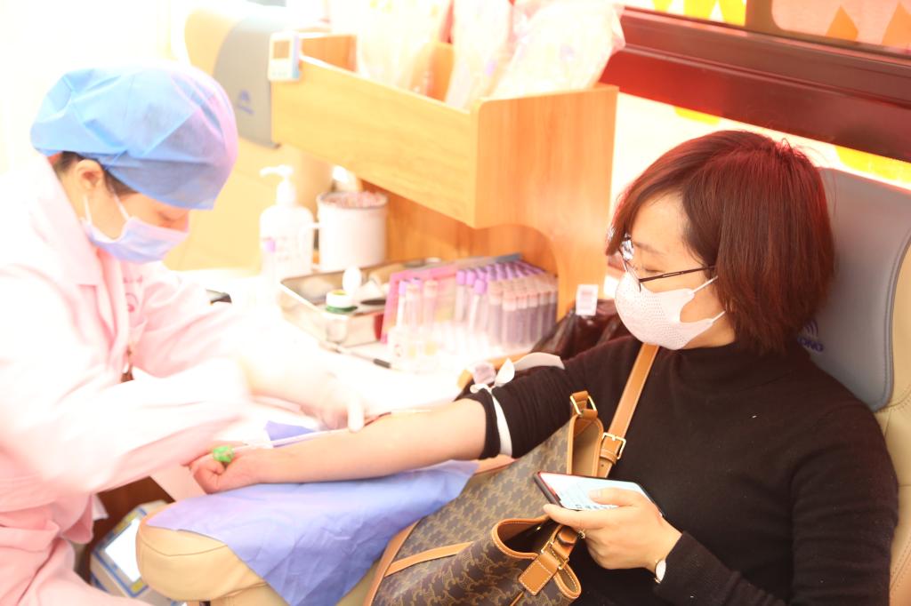 92B33A3B4B852A9593667E573FC_5DE868DA_10A1F.jpg?e=