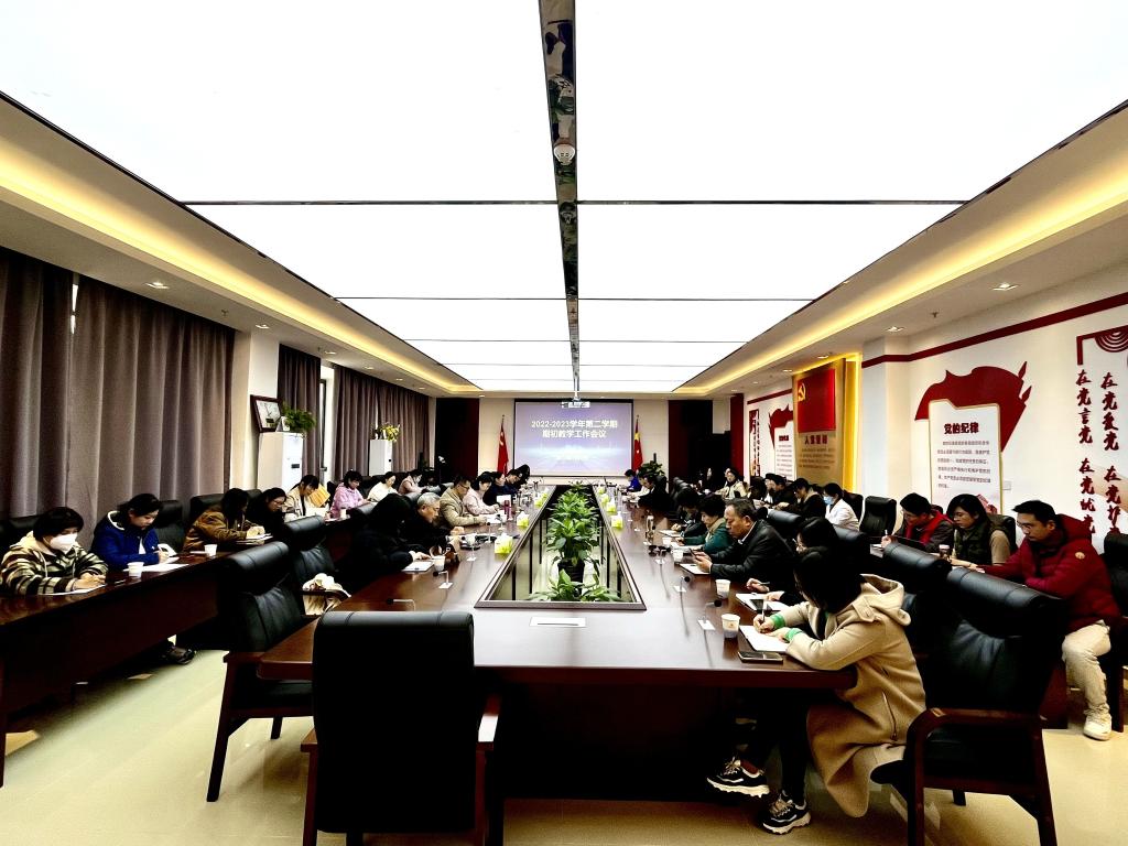 41B11F9B9CC20FE9BEC177BA04B_9ED23876_1AB13