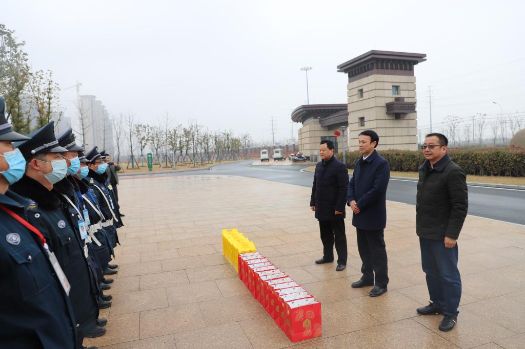 91BEEF318523F6EE7DFF2F2D430_A2E0416A_14930