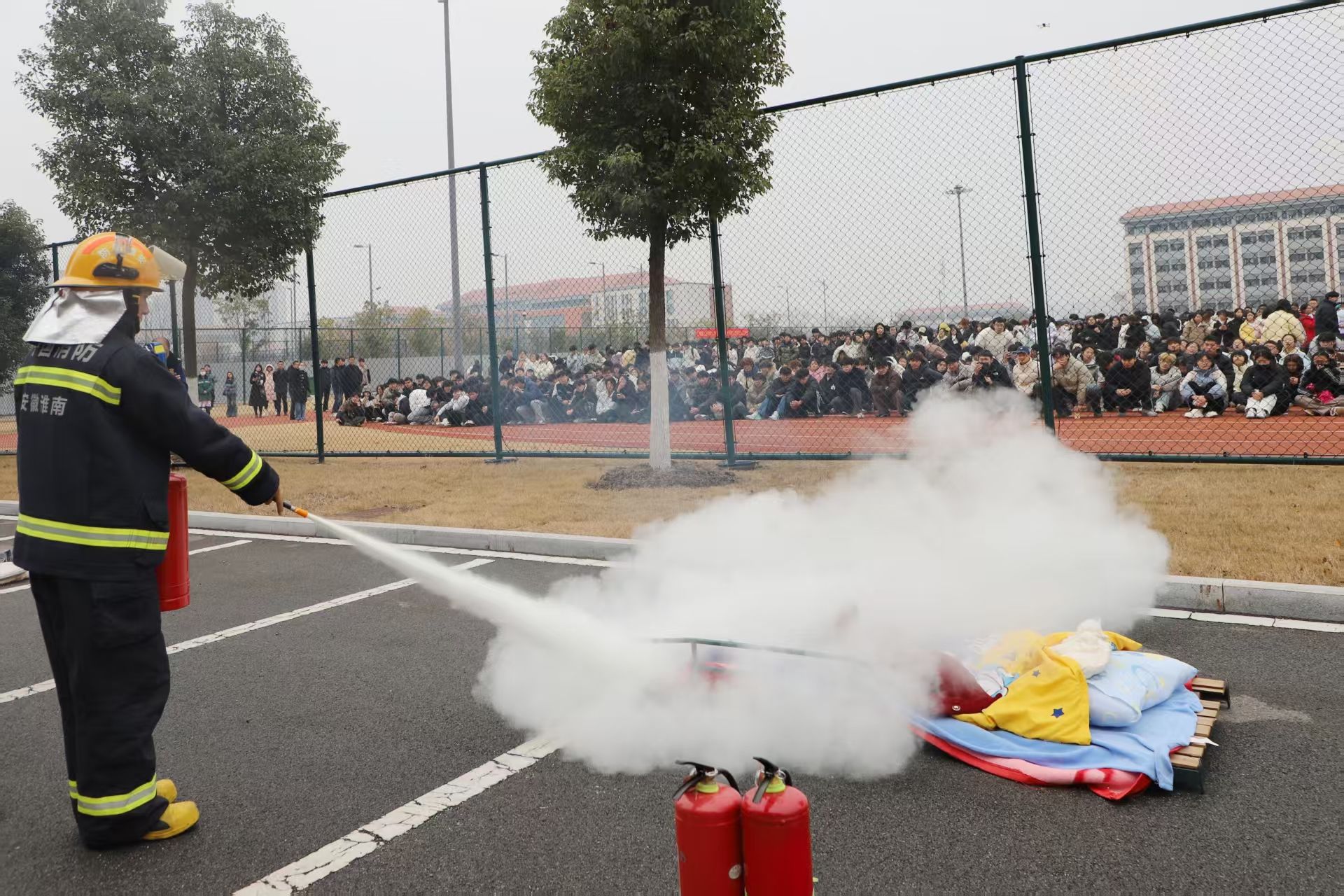 E4EF655BC0561D24331D56DEFF8_488BF1B9_71DBF