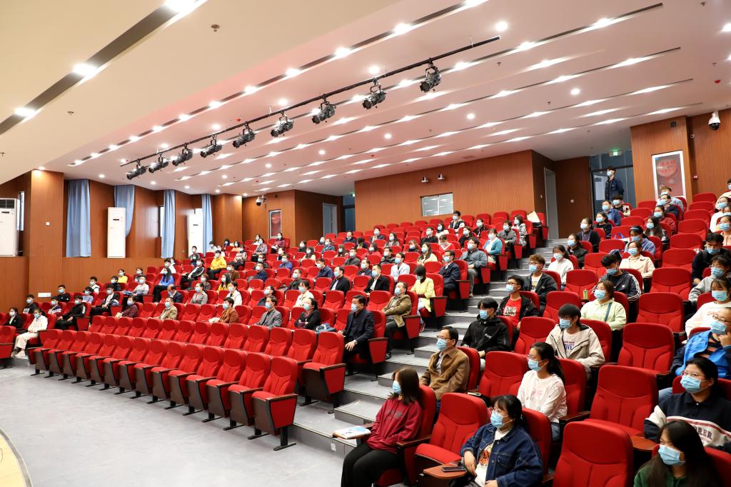 E0BA9B0C1F5F8E27C05E9FA4994_83D7B1D9_1FF11.jpg?e=