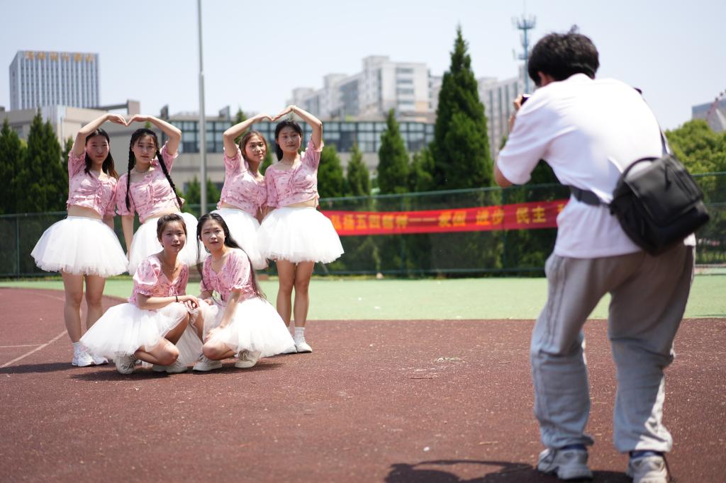 A9F549D175BCE80C69AC4102ED3_03A3A336_160E7