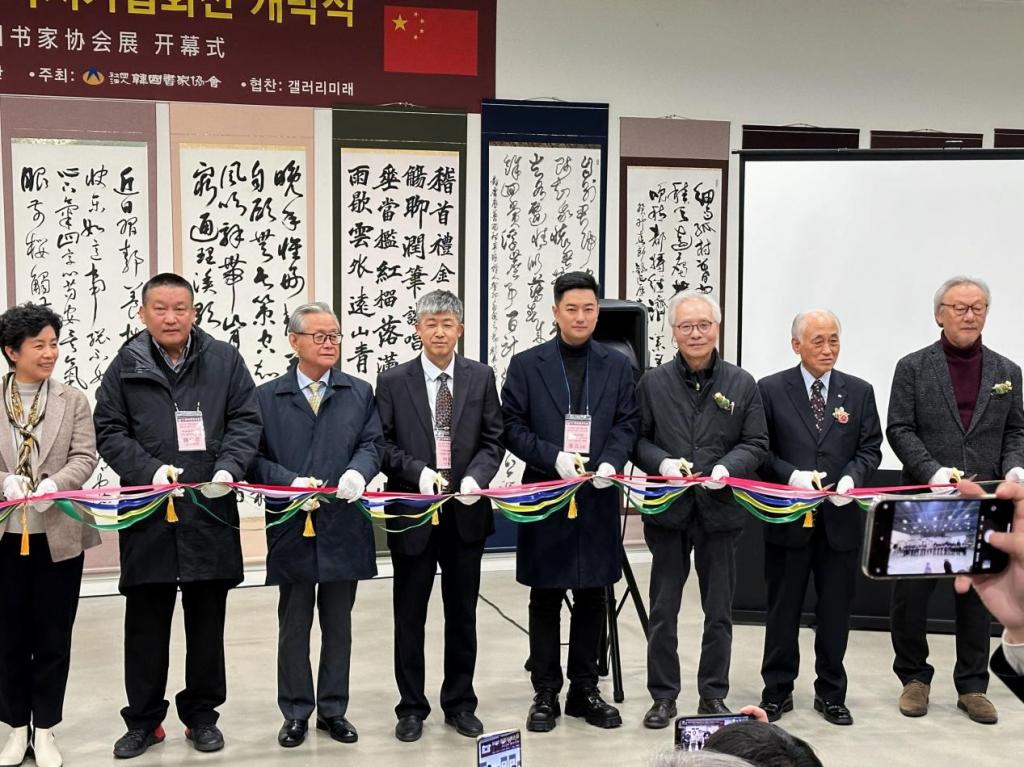 47B9E68A5AFCA23FD61E9D9E6C8_C602E45A_2233E