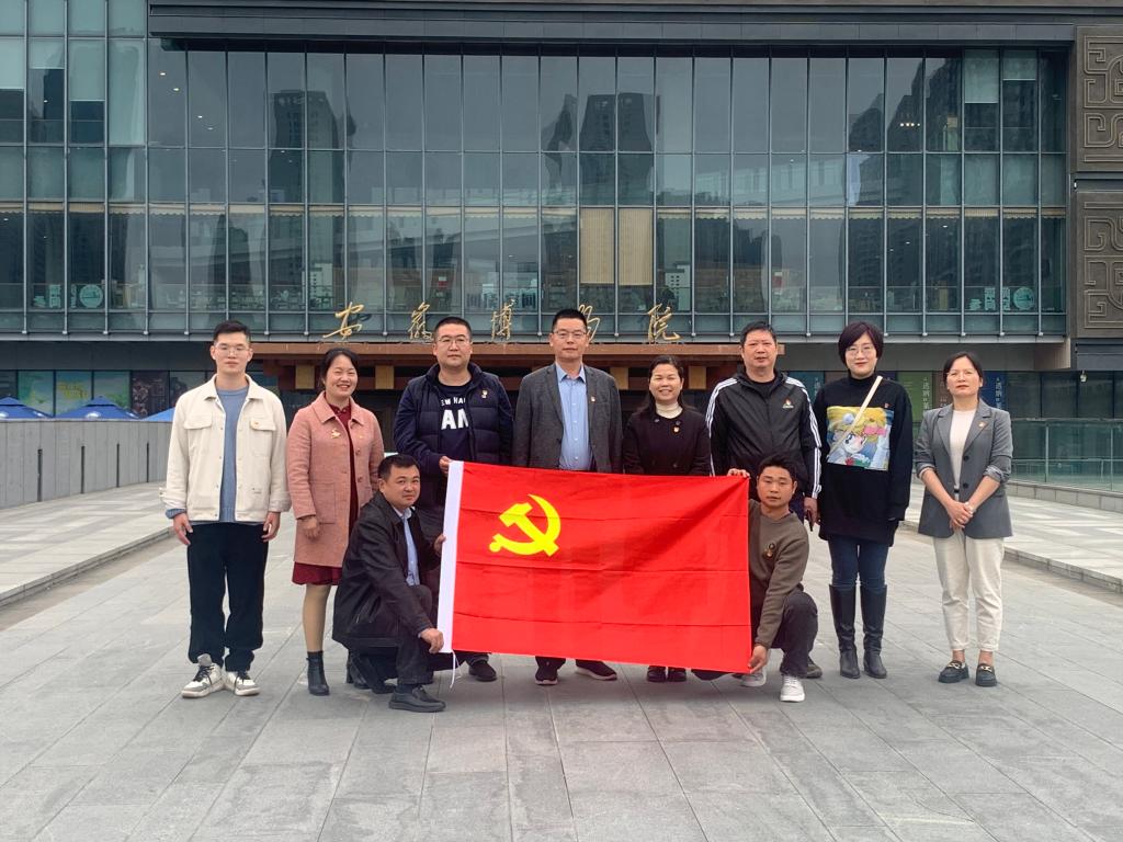 DBB03838E89E8E9E3109214BDFA_7EDA2EC6_1EAF5