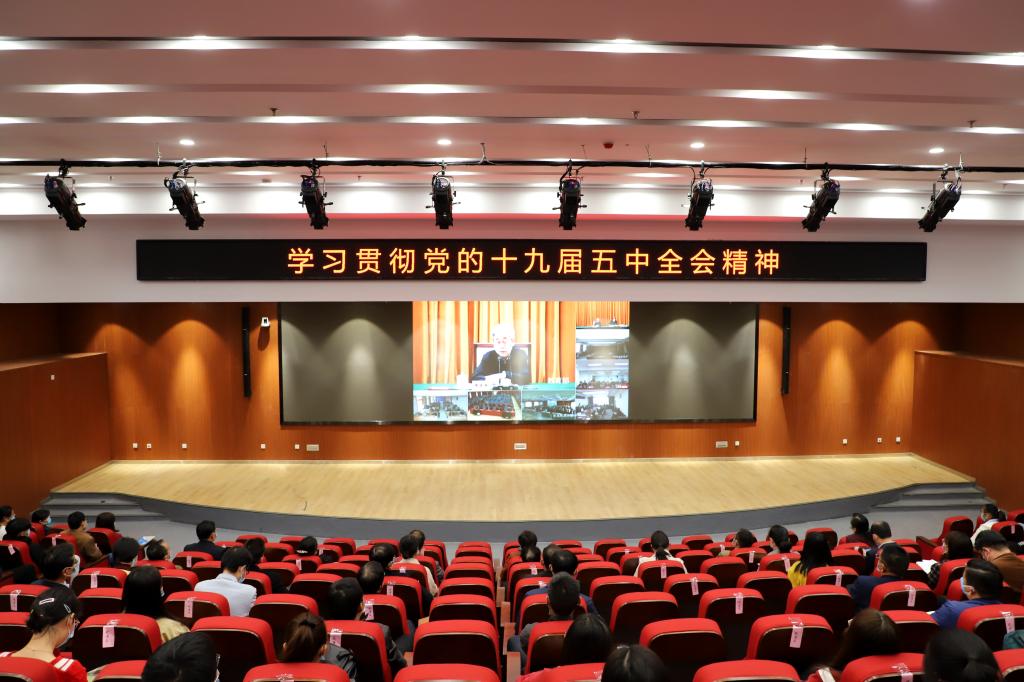 F32E792F5ECEF4669D57EA203B4_9881786A_19445.jpg?e=